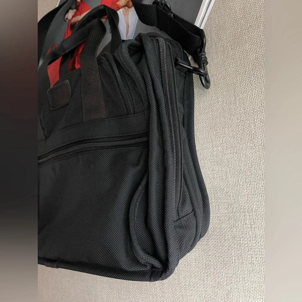Tumi Slim Nylon Ballistic Mini Laptop Ipad Computer Travel Bag In Black